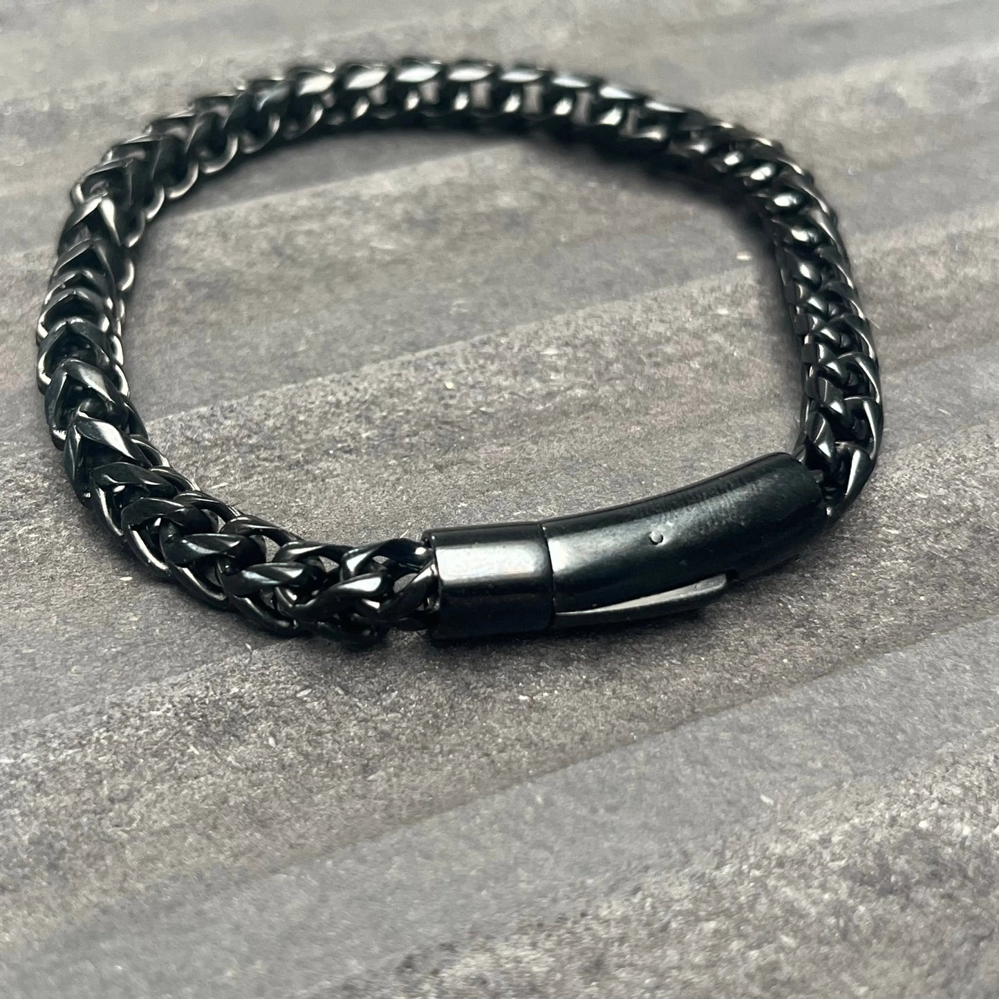 Lyon Bracelet - Black