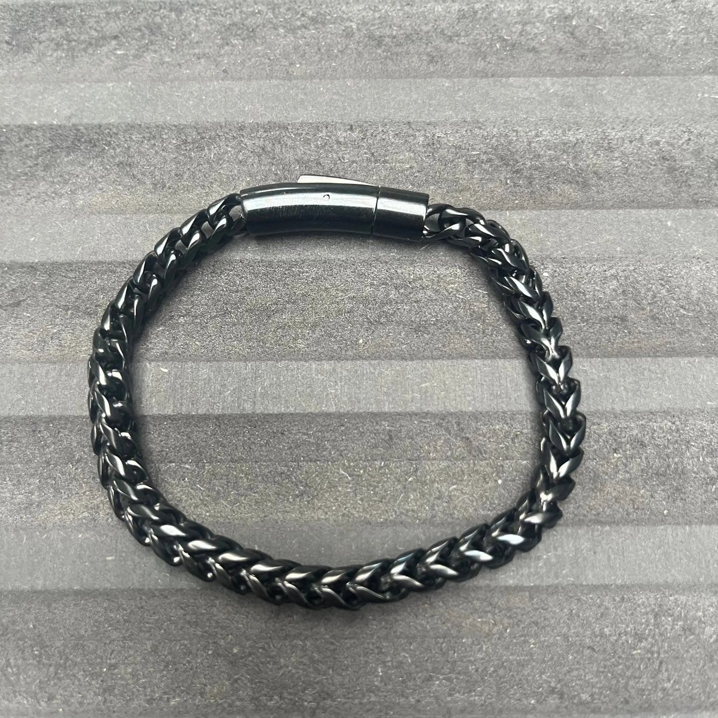 Lyon Bracelet - Black