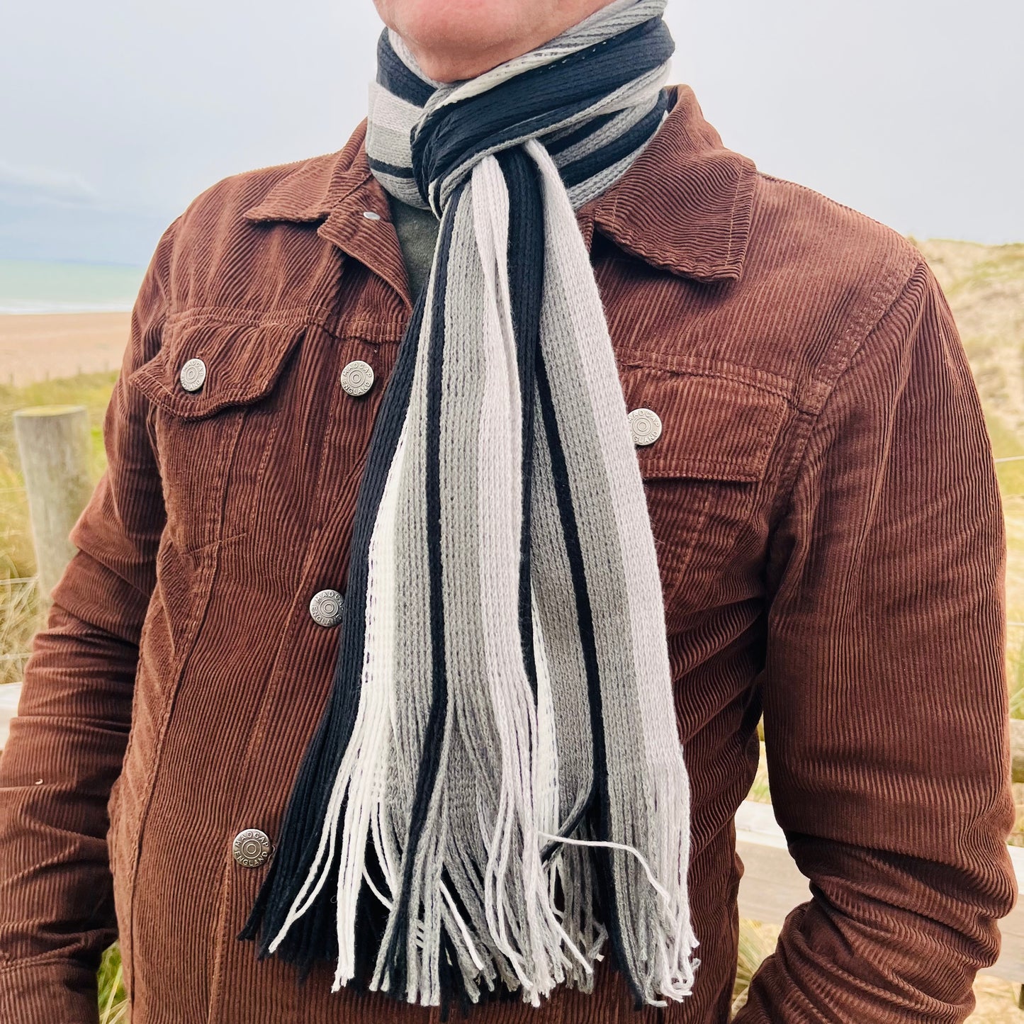 Sideline Collection - Light Retro Stripe Scarf - Marlow - Black