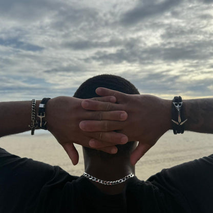 The Forward Arrow Bracelet - Pu Leather/Steel