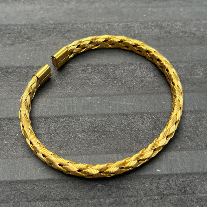 Paris Plait Cuff Bracelet - Gold