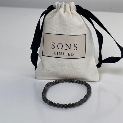 Stellar small beaded bracelet for men - UV glow stone