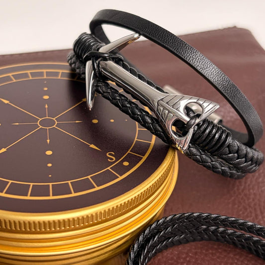 The Forward Arrow Bracelet - Pu Leather/Steel